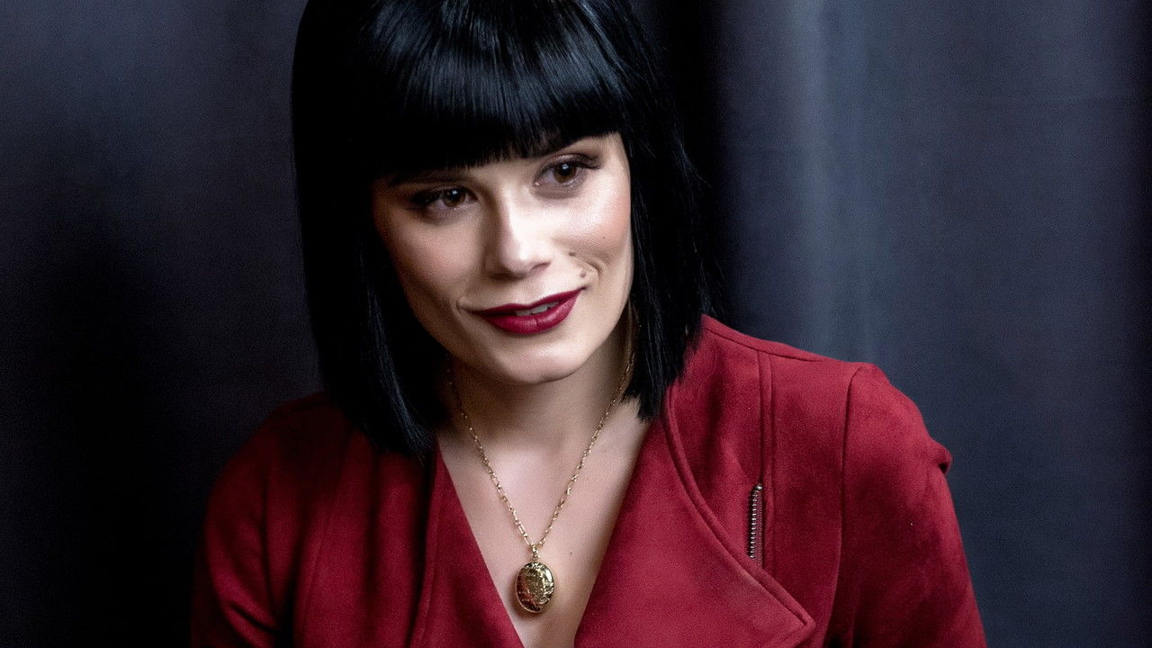 Соломонова никогда. Соломонова поэтесса. Поэт сола монова поэт сола монова. Сола монова никогда не рассказывай парню. Поэт сола монова поэт сола монова.