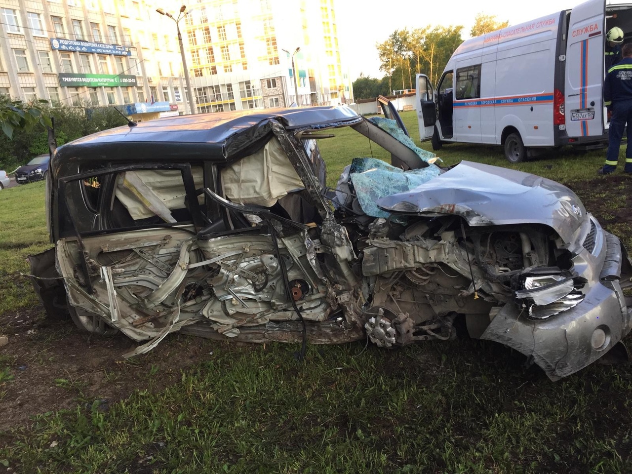 В Перми несовершеннолетние госпитализированы после ДТП: за рулем был  17-летний школьник без прав | НОВОСТИ ПЕРМИ | МОЙ ГОРОД - ПЕРМЬ! — Новости  Перми