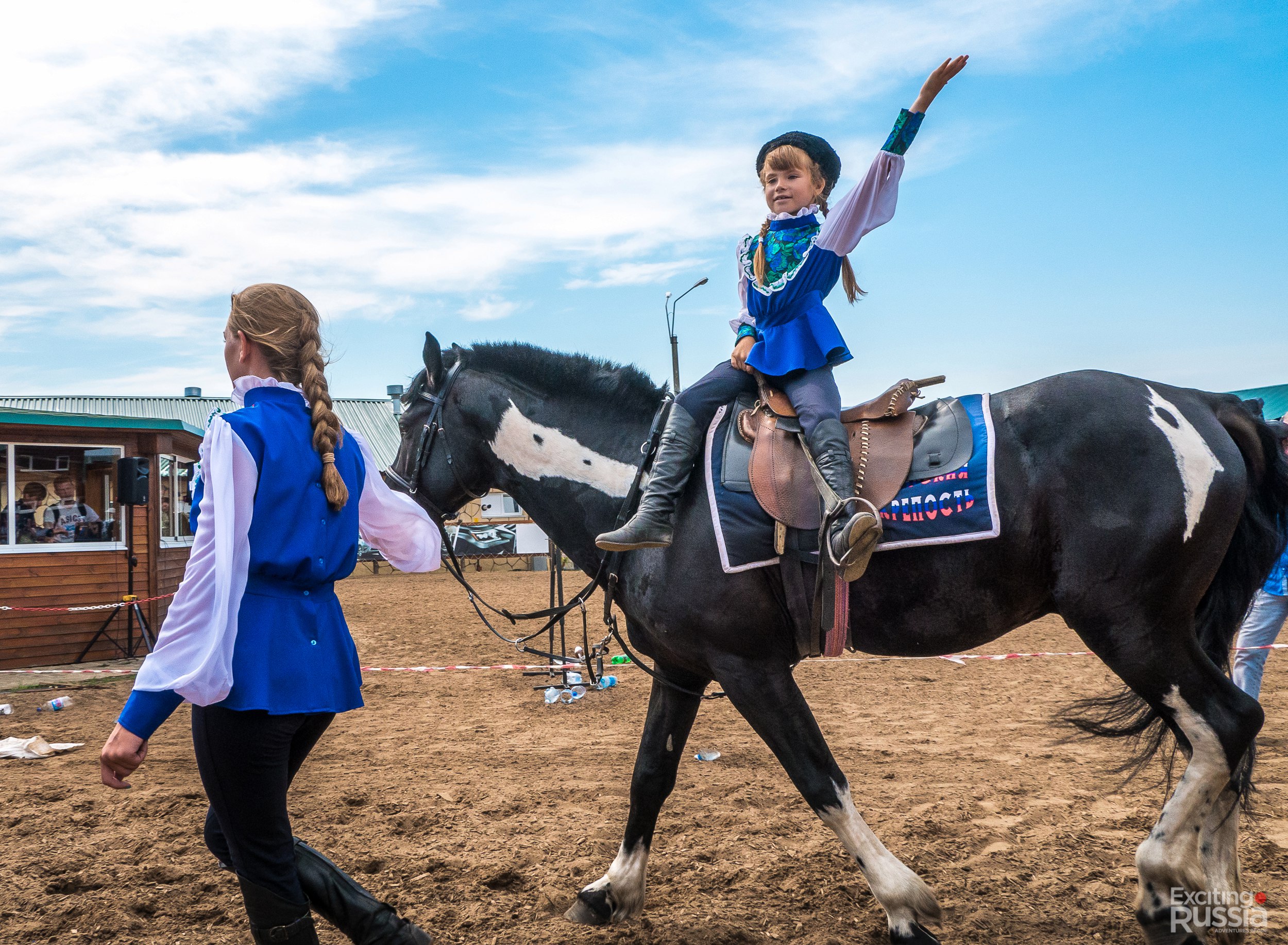 Атаманов песни. Дорогами атамана ермака. Борская крепость джигитовка. Атаманов дороги. Атаманов дороги.